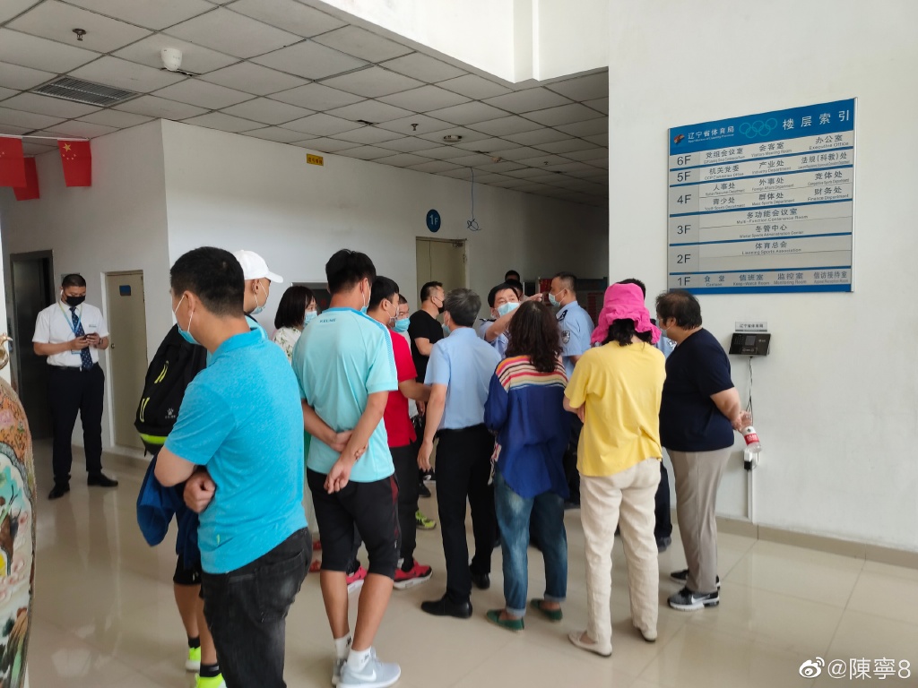 NBL江西某俱乐部10名球员联名讨薪：生活无法保障的简单介绍