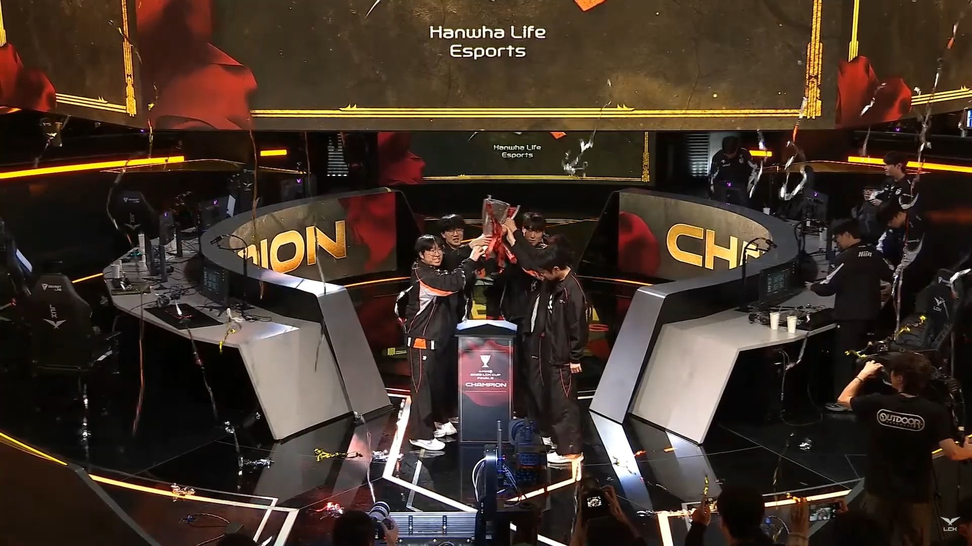 LOL-MSI：GEN成功卫冕MSI冠军，Chovy拿到FMVP！的简单介绍