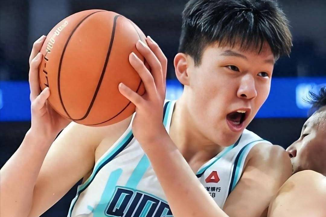 关于霍楠：会发牌&三分中锋极具价值，预测杨瀚森27或30签被选中的信息