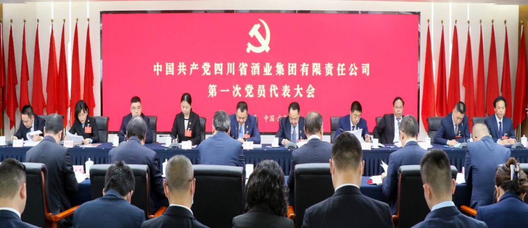 恒大胜利之路漫漫，全队团结拼搏再前行的简单介绍
